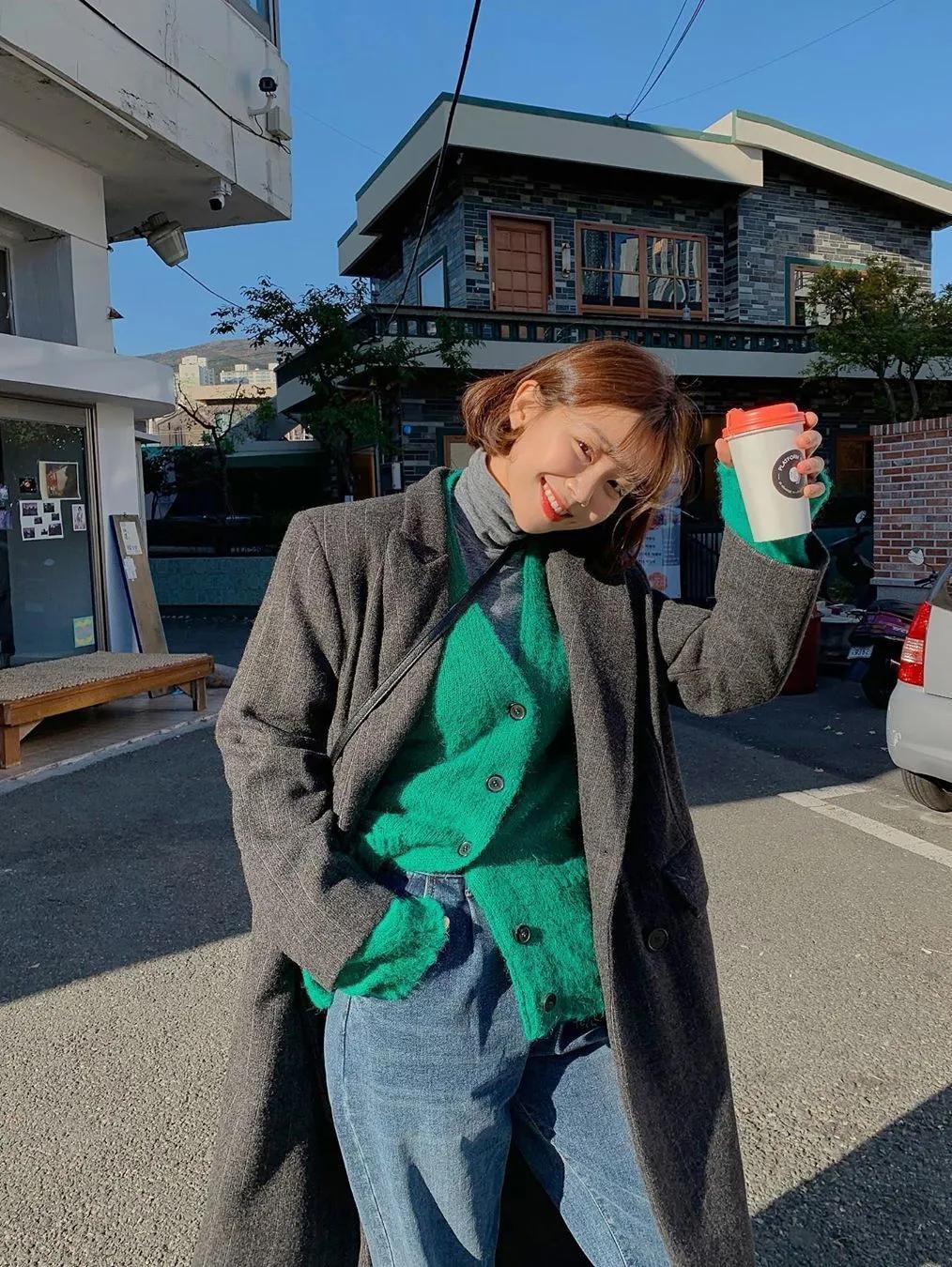 ins最火的欧美博主高级穿搭,ins很火的韩国穿搭博主