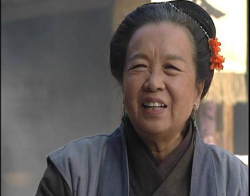 被误解的《*瓶金**梅》:去掉“色情”,西门庆教你如何做人生赢家