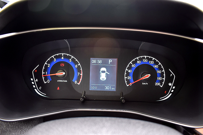 北汽绅宝智达x3试驾视频,北汽智达x3手动挡试驾视频