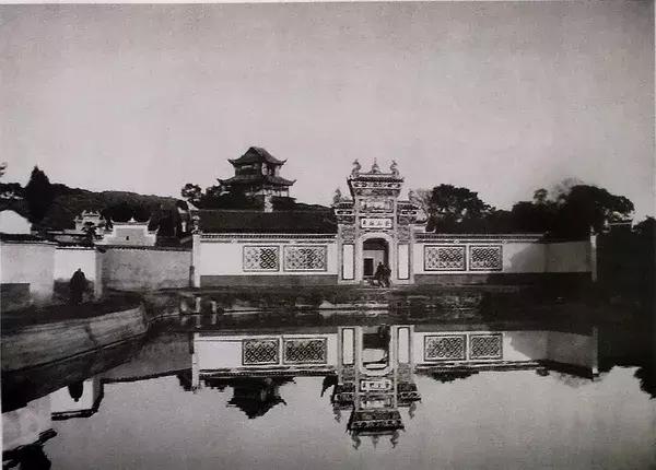 100年前中国风景建筑老照片,两亿多年前的景观