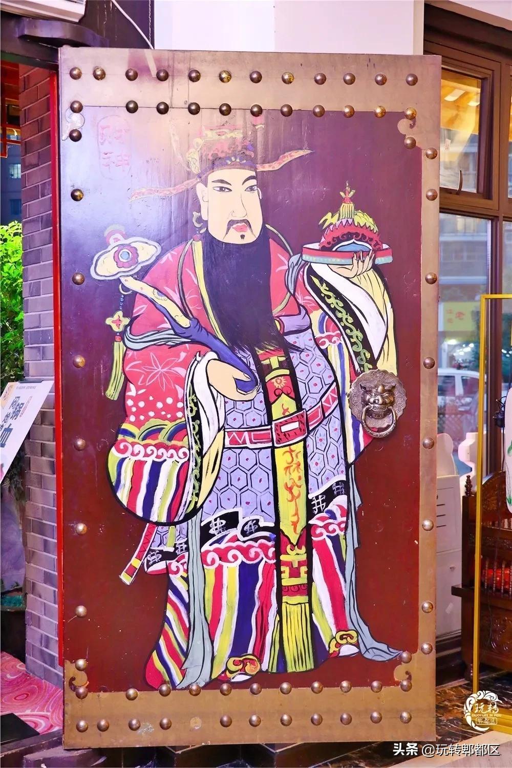 日均爆排1000+！壕涮八道硬核招牌，明星接连翻牌的巴蜀火锅来了