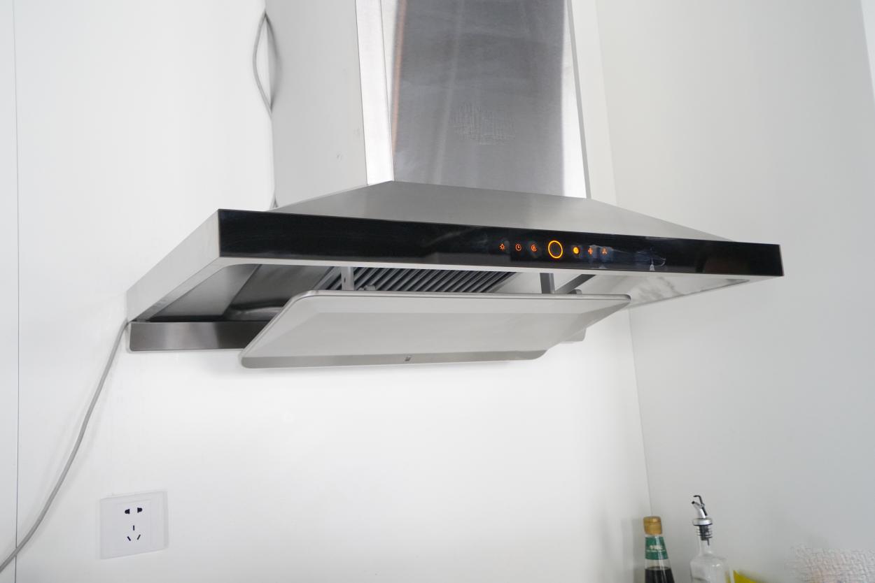 新的油烟机安装后不排烟,油烟机老是排烟不行怎么办