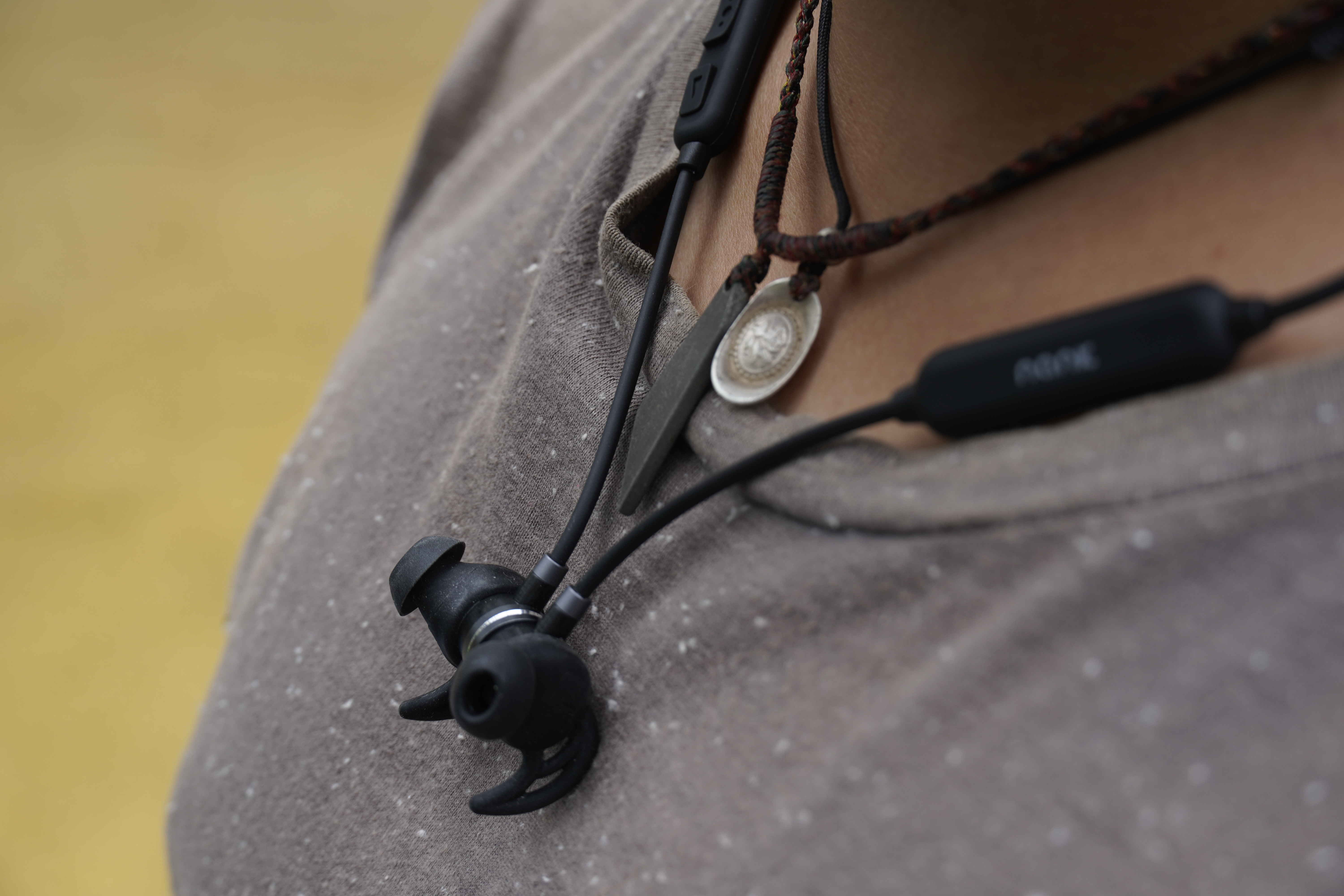 nank南卡s2游戏蓝牙耳机怎么样,南卡s2属于5.0以下的蓝牙耳机吗