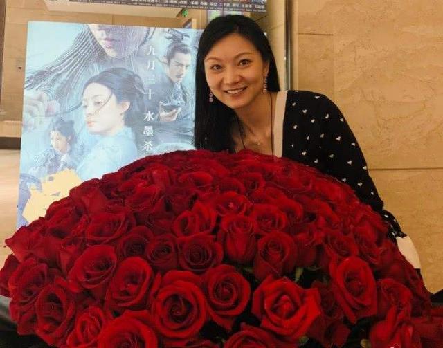 陈婷到底有什么法宝，赢了巩俐，成为张艺谋的妻子？