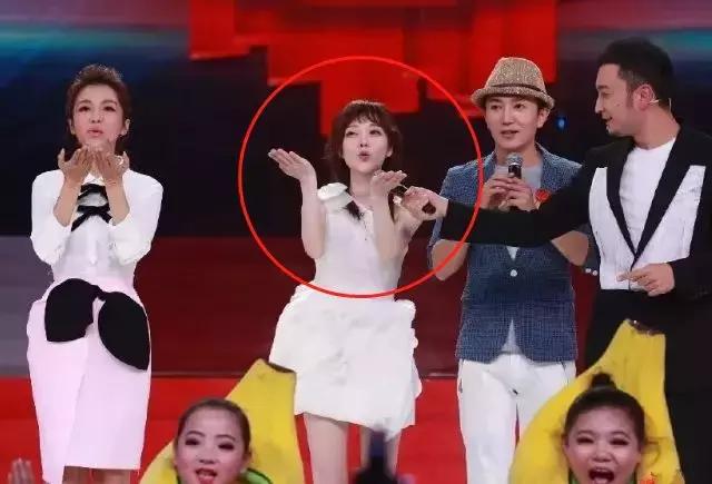 没被央视锤死?整容又离婚?网红转明星?连张艺兴都要替她背锅?