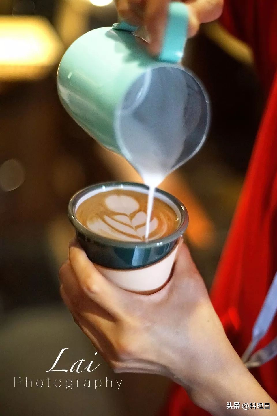 我是媛媛，“就想开间小小咖啡馆的理想终于实现了！