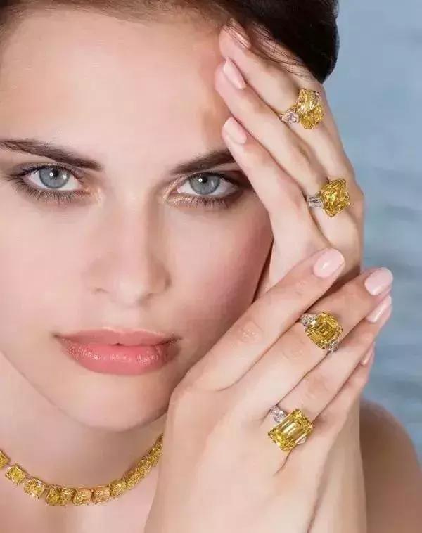 不同形状的钻石的优缺点,钻石什么形状的最好