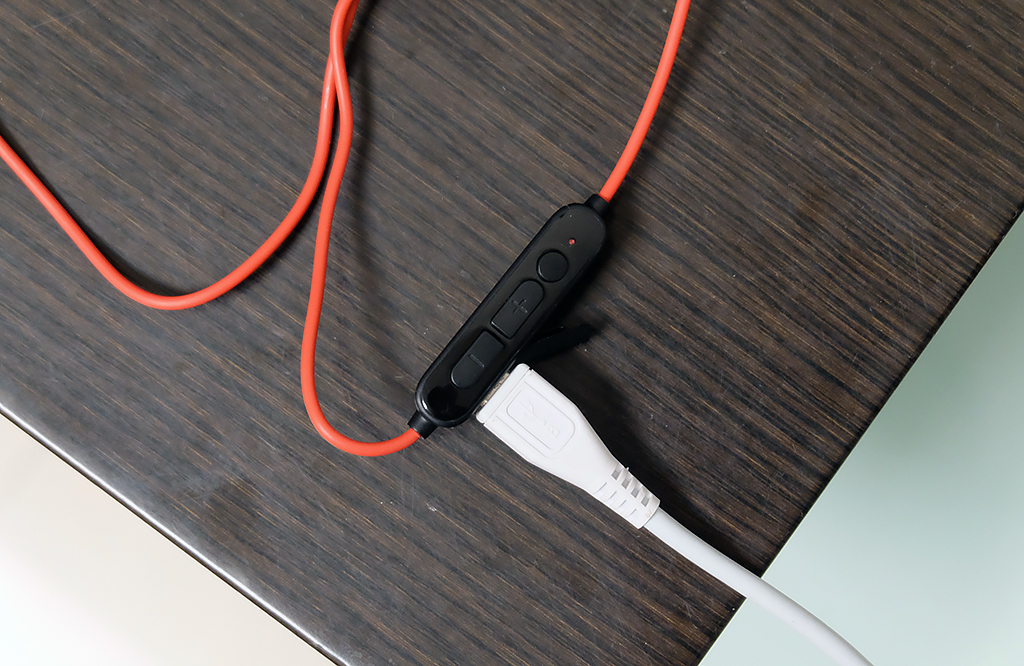 太柔软了，这款耳机竟可以戴着睡-勒姆森（LASMEX）SK-20耳机体验