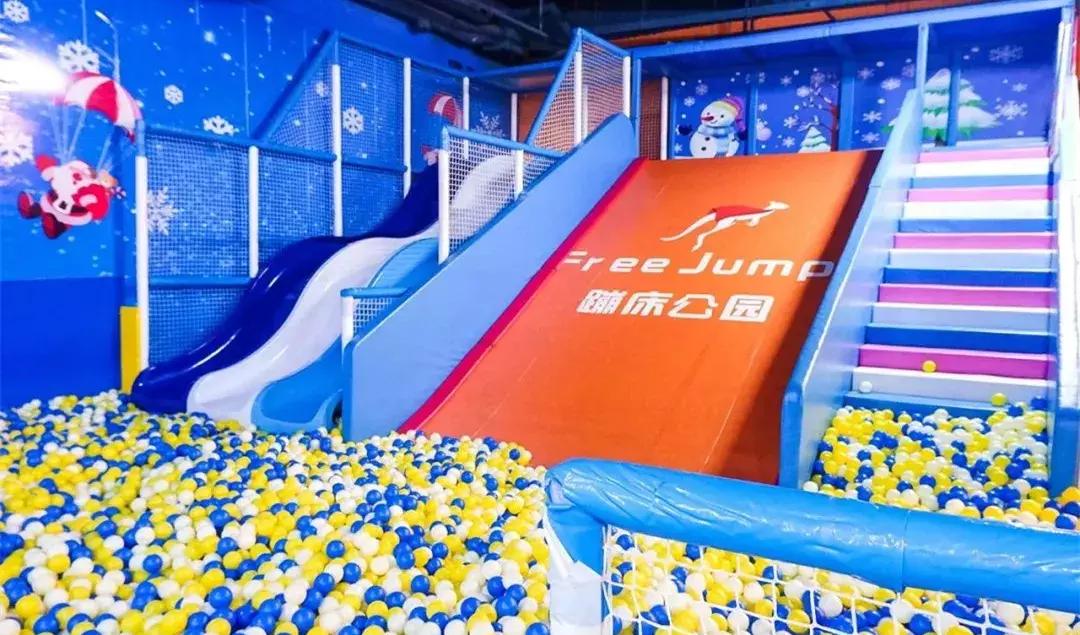 网红打卡地周末好热闹呀,最浪得虚名的网红打卡地