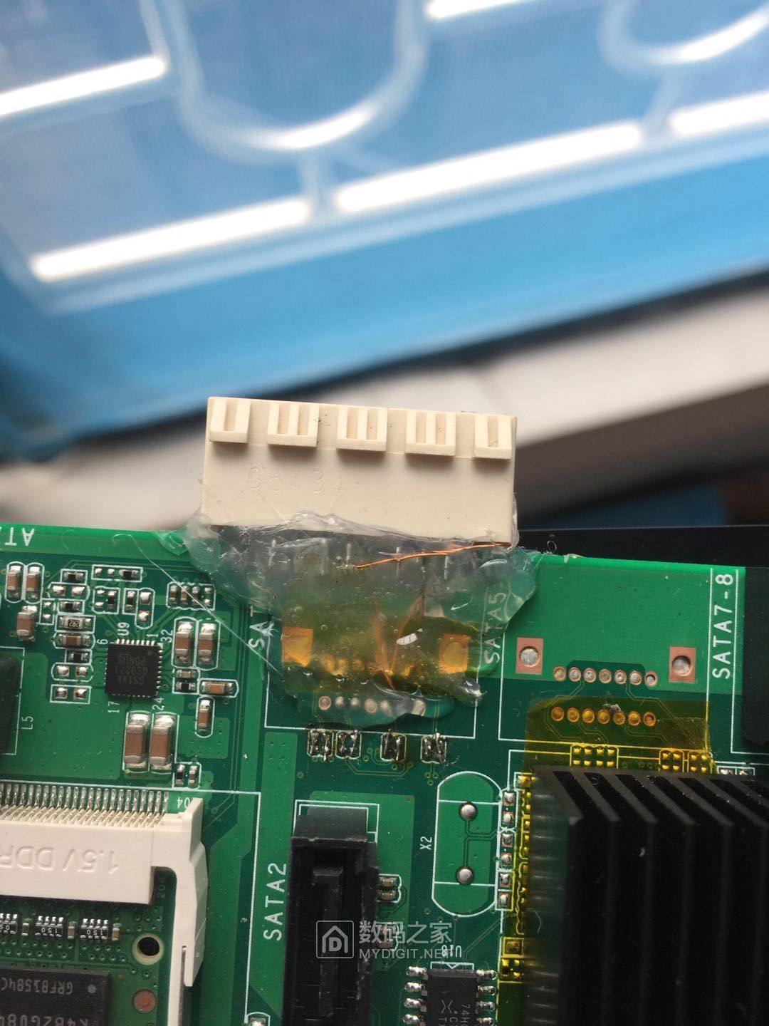 技术达人：矿机“蜗牛星际”改造飞线增加PCI-E接口