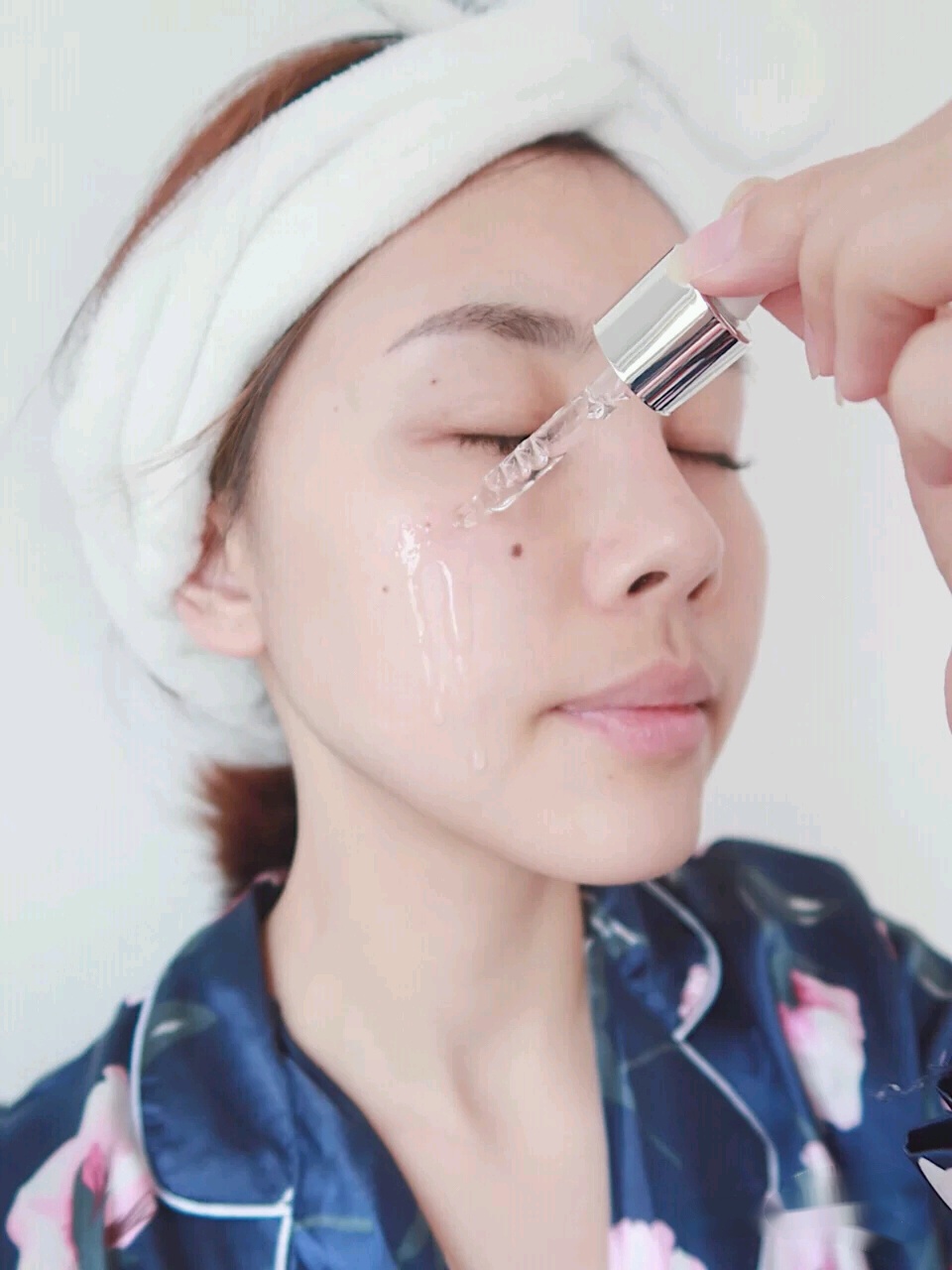 大牌小灯泡美白精华,好物推荐科颜氏淡斑精华