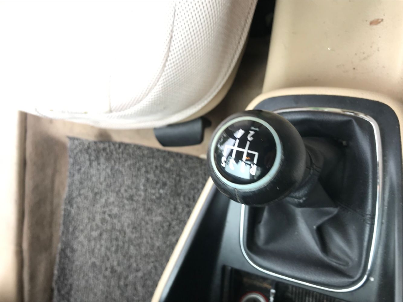 一万块钱的宝来能买吗,20年车龄的经典宝来还能要吗