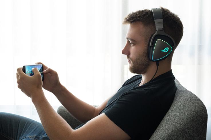 手机吃鸡什么耳机听声辨位比较好,吃鸡耳机听声辨位怎么设置