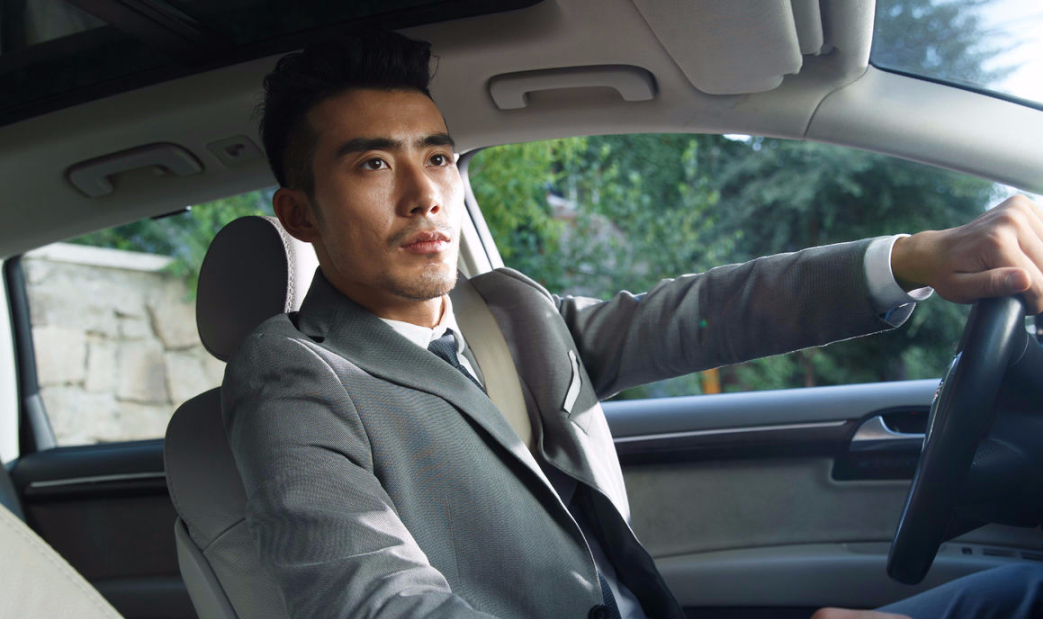 开了这么多年车你真的会踩刹车吗,车加一次油有多少升