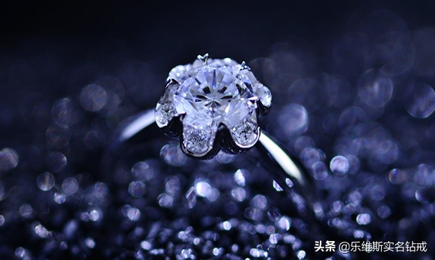 18k金钻石戒指怎么样,18k金钻石怎么看多少克