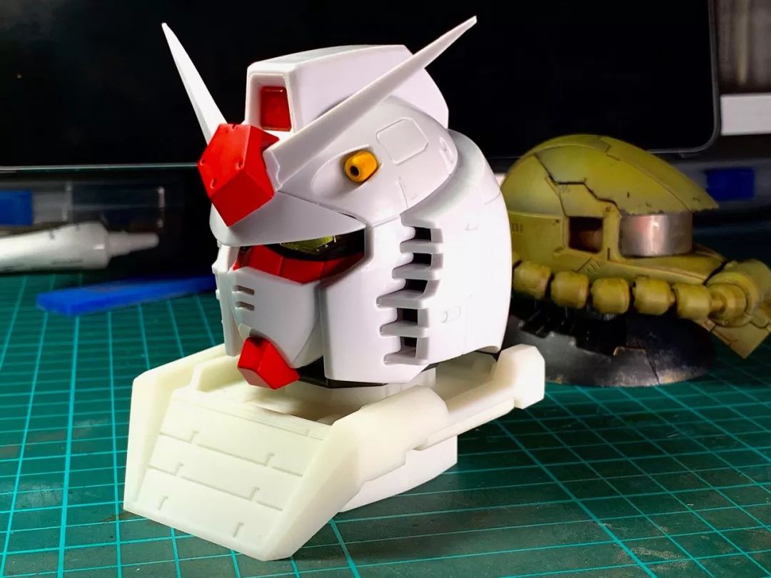 顶级高达模型自制,自制高达石像模型