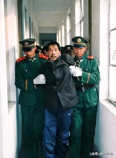 *诱色**杀7人的“蛇蝎美人”新视频曝光！她还有个花名叫“雪莉”！可能还有新案子