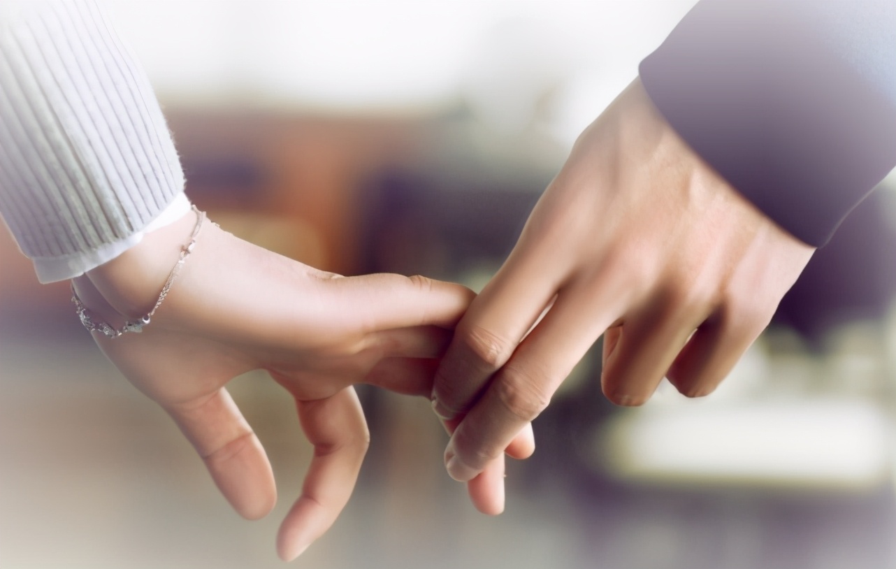 广药三院肿瘤二科｜27岁女孩，查出宫颈癌，连续交往多个男友