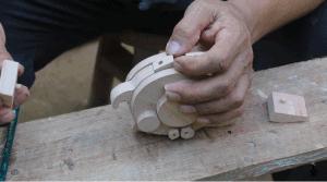 中国老大爷玩短视频,国外获60万粉丝,老外惊呼:这是什么Chinese功夫?