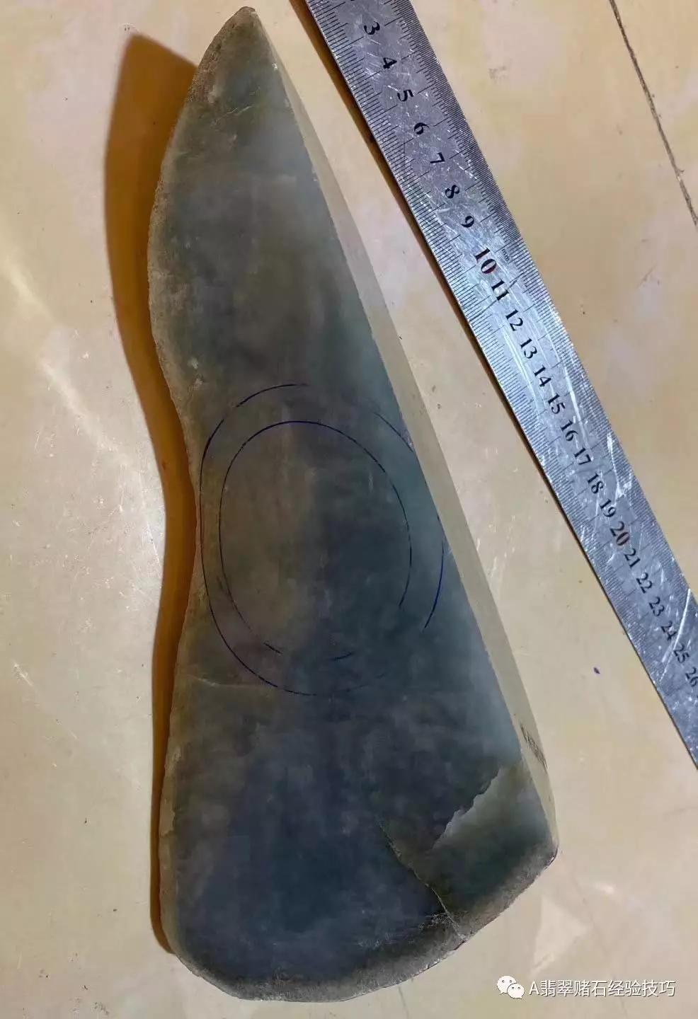 翡翠棉的形成,雪花棉翡翠原石表现