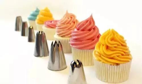 裱花蛋糕小技巧,蛋糕裱花技巧基础教程