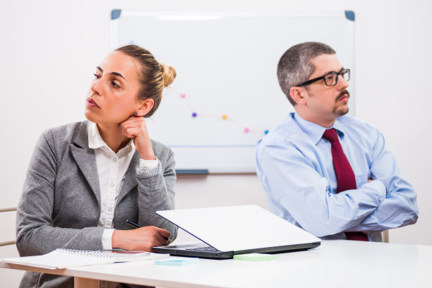 与人相处的方式和有效的沟通,为什么觉得和人沟通很累