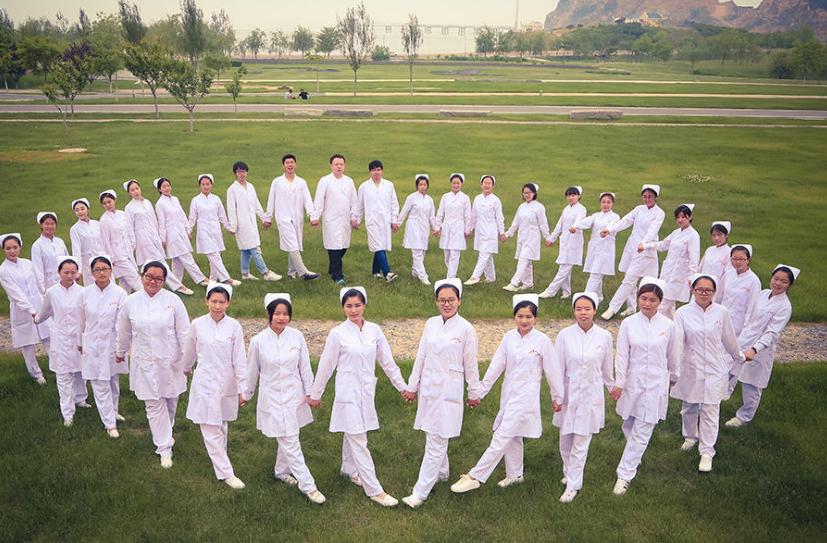 同样是护理专业，本科和专科之间的差距有多大，学生尽量早了解