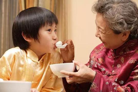 100多元的奶粉能买吗,300块钱以上的奶粉就不要再喝了