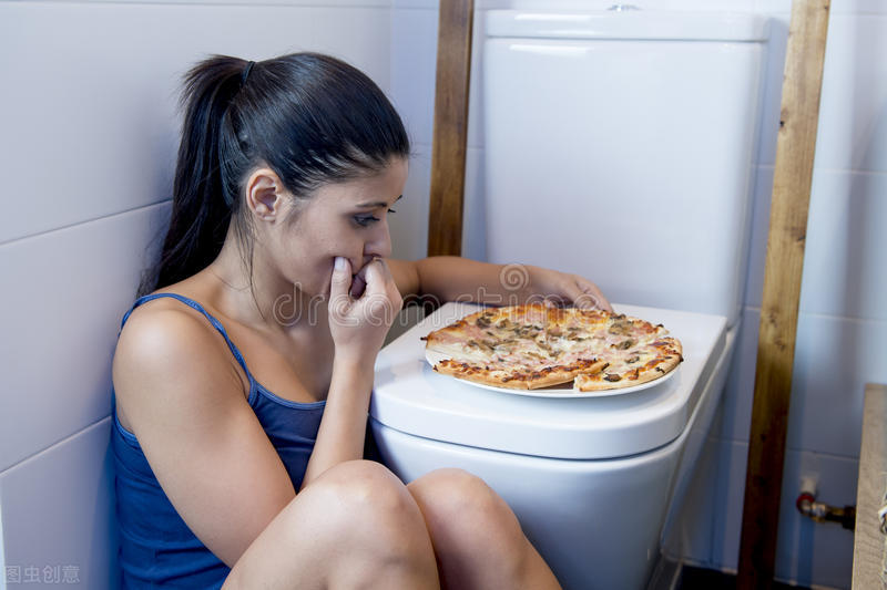 狂吃十年让胖妈器官衰竭，切胃减肥暴瘦66公斤，仍难逃死神索命