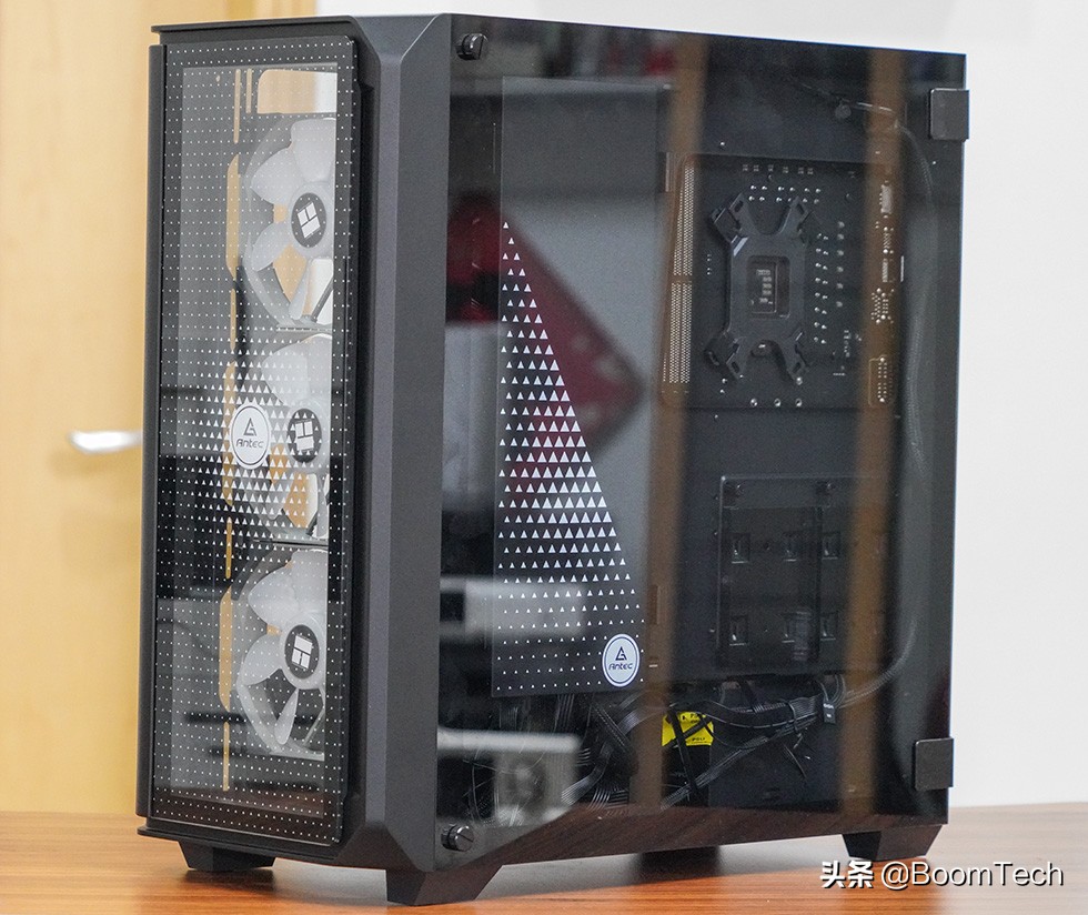 颜控玩家新选择安钛克NX1000机箱体验