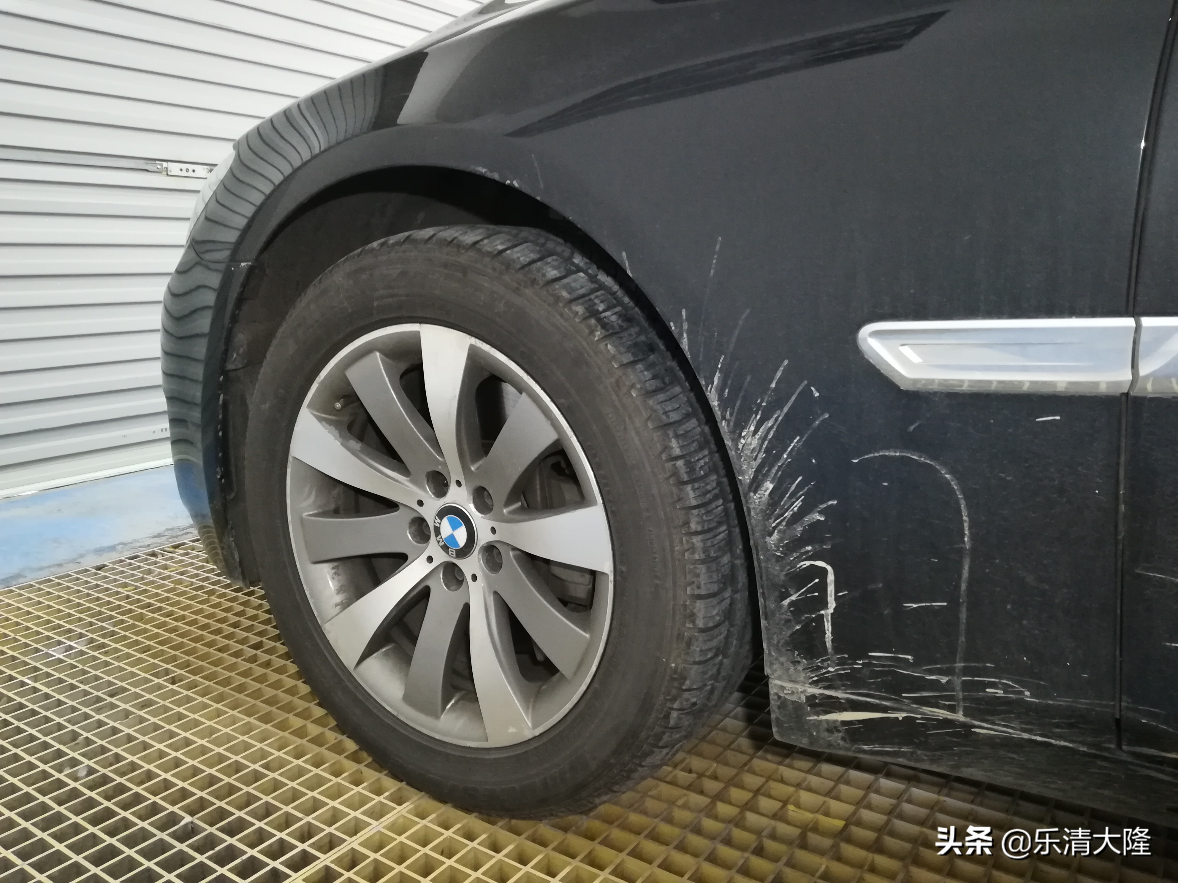 广州宝马7系内饰清洗,宝马7系发动机舱清洗