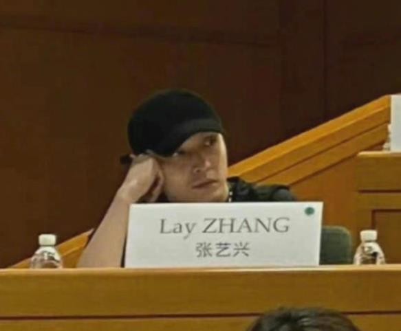 张艺兴是从哪一期变成小狐狸的,张艺兴是怎么闯进娱乐圈的