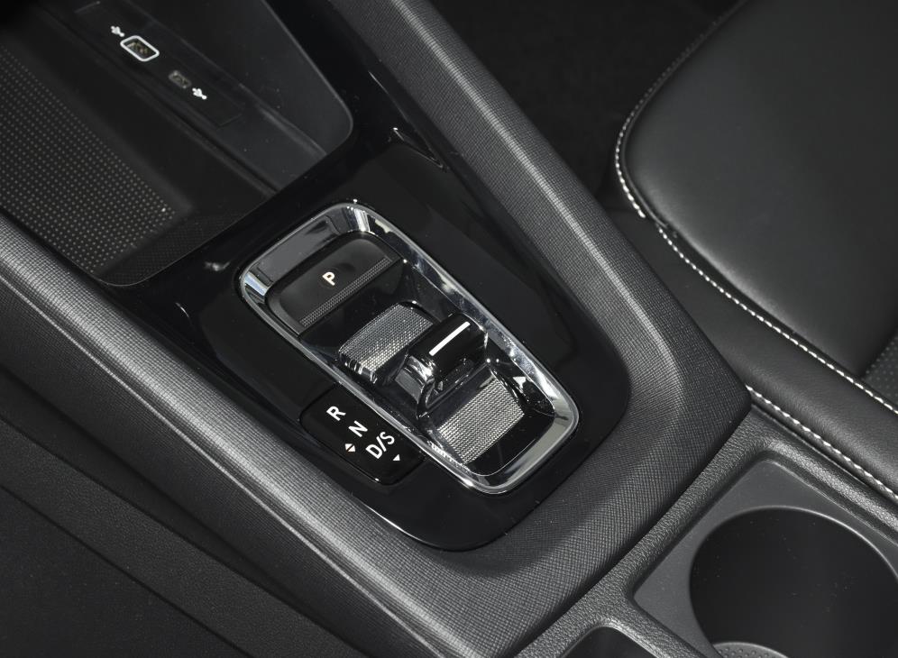 15万想换家用suv这几款真香,十万预算这三款家轿最多人买