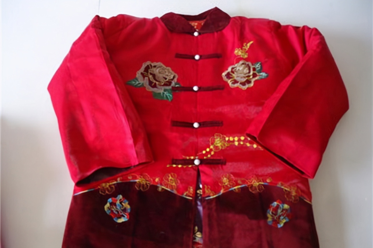 老人去世寿衣有讲究吗,老人去世穿寿衣有什么讲究