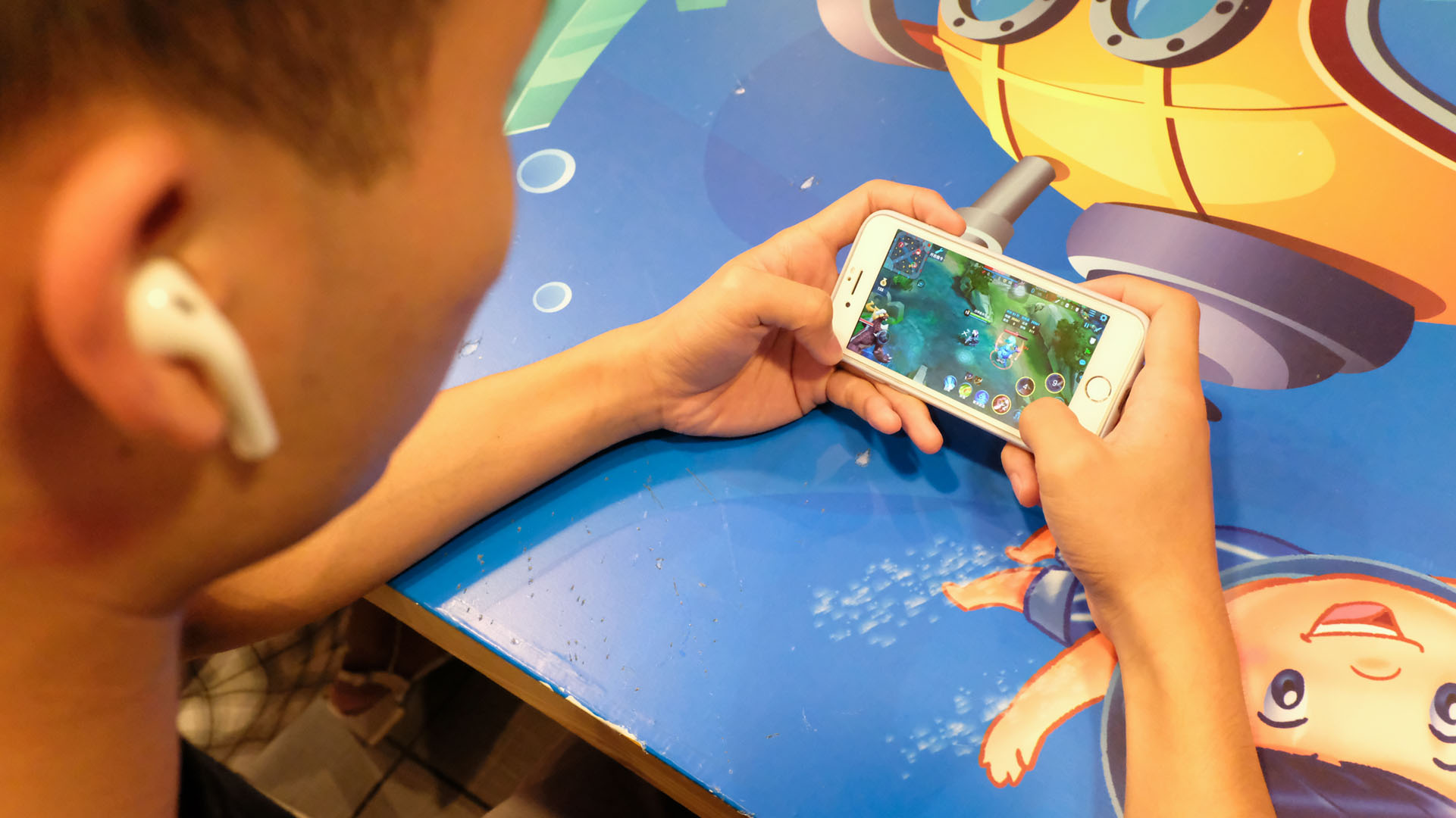 无敌是多么寂寞！AirPods2但求一败而不可得