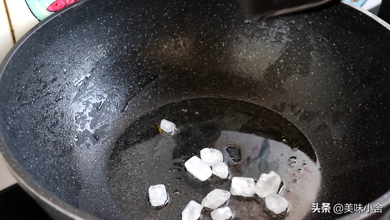 红烧肉这样做软糯入味肥而不腻,过年红烧肉的做法吃起来不油腻