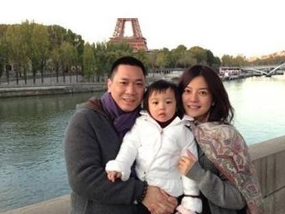 赵薇脸部下垂效果图,赵薇面相卧蚕