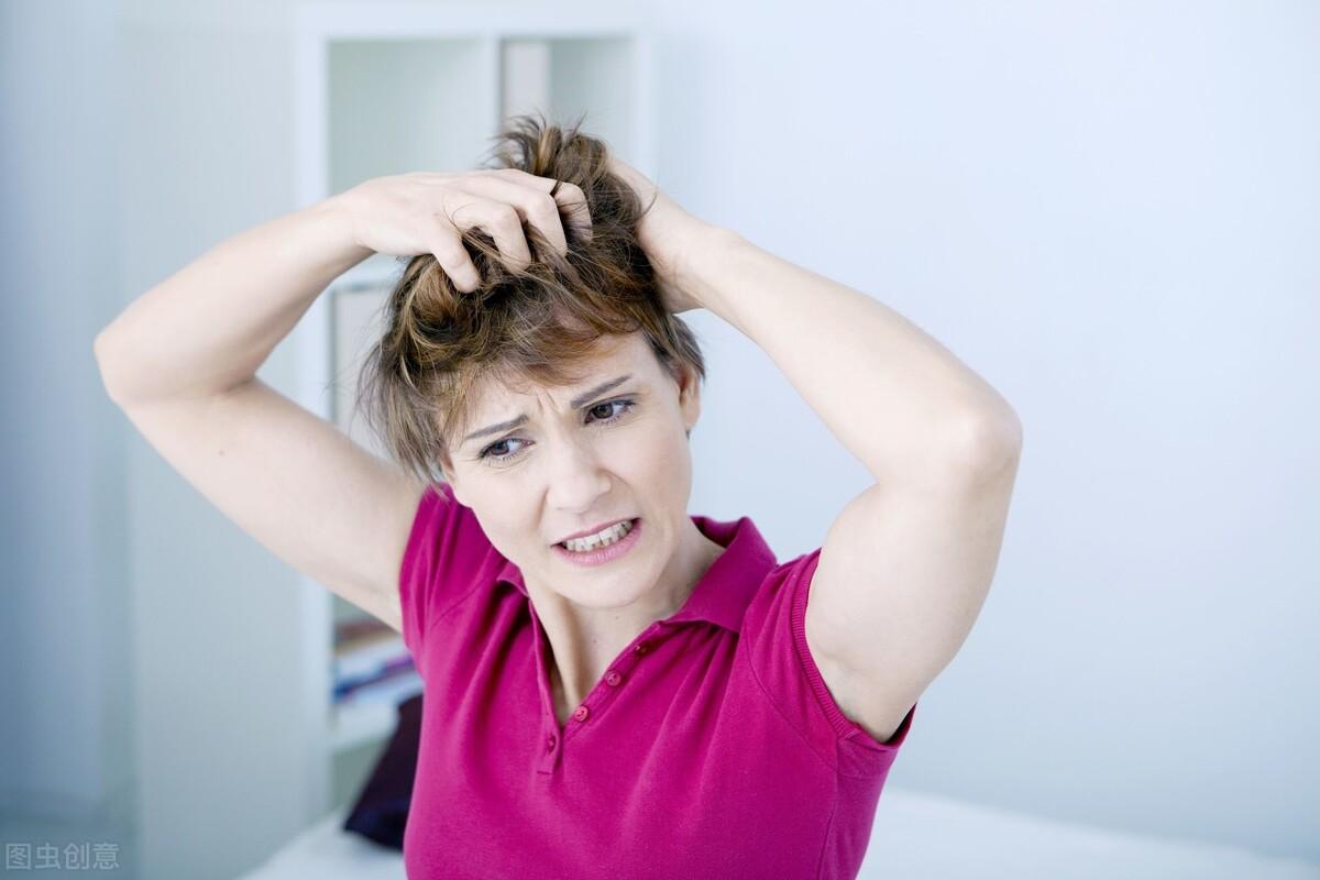 头皮“六月飞雪”？告别油腻、瘙痒，洗发水你选对了吗？