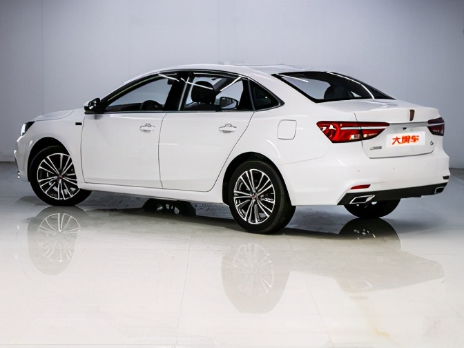 弹个车6折购车,弹个车99免首付