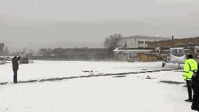 初雪不浪漫了！河南的雪真的“掺假”了吗？