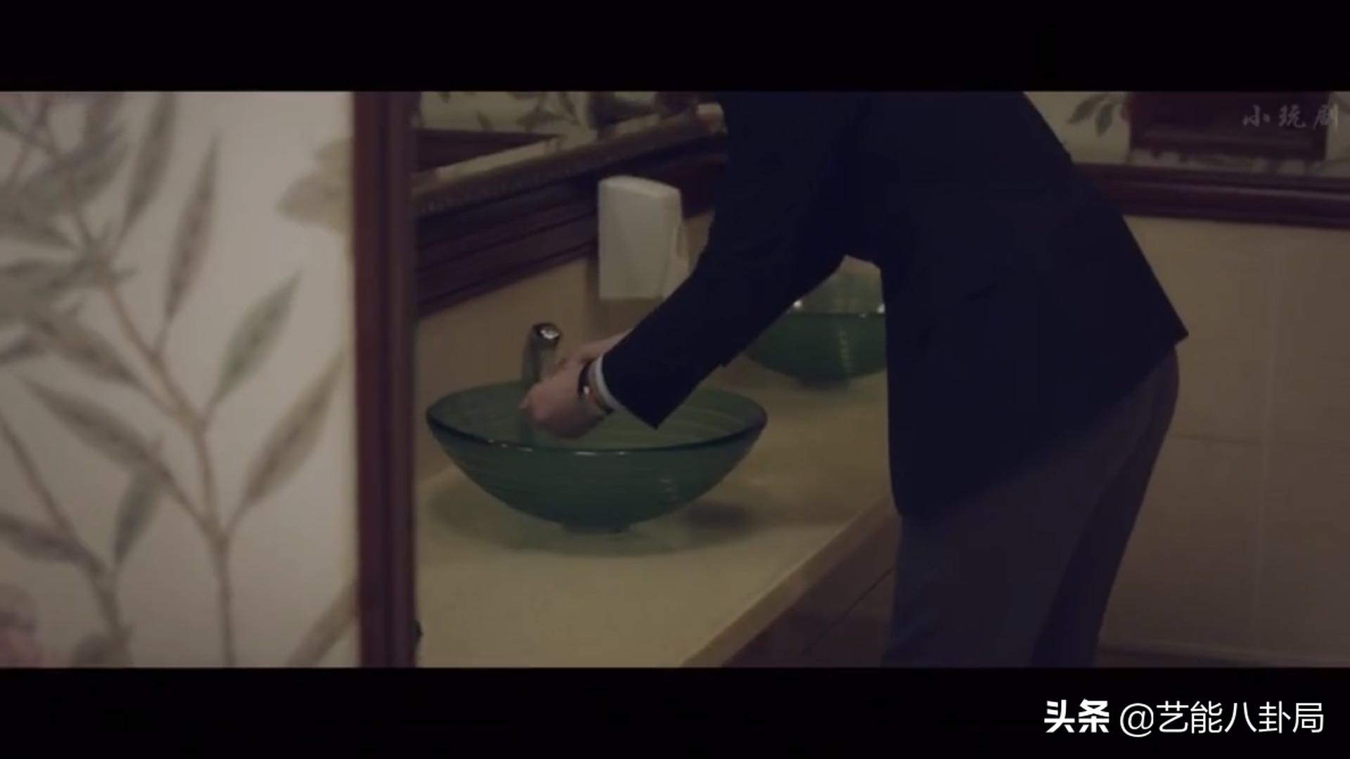 李政宰和申敏儿牵手成功,李政宰申敏儿辅佐官片段