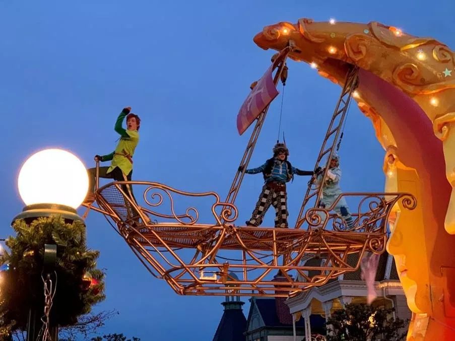 欧洲迪士尼亏损深层次原因,巴黎迪士尼是赚钱还是亏钱