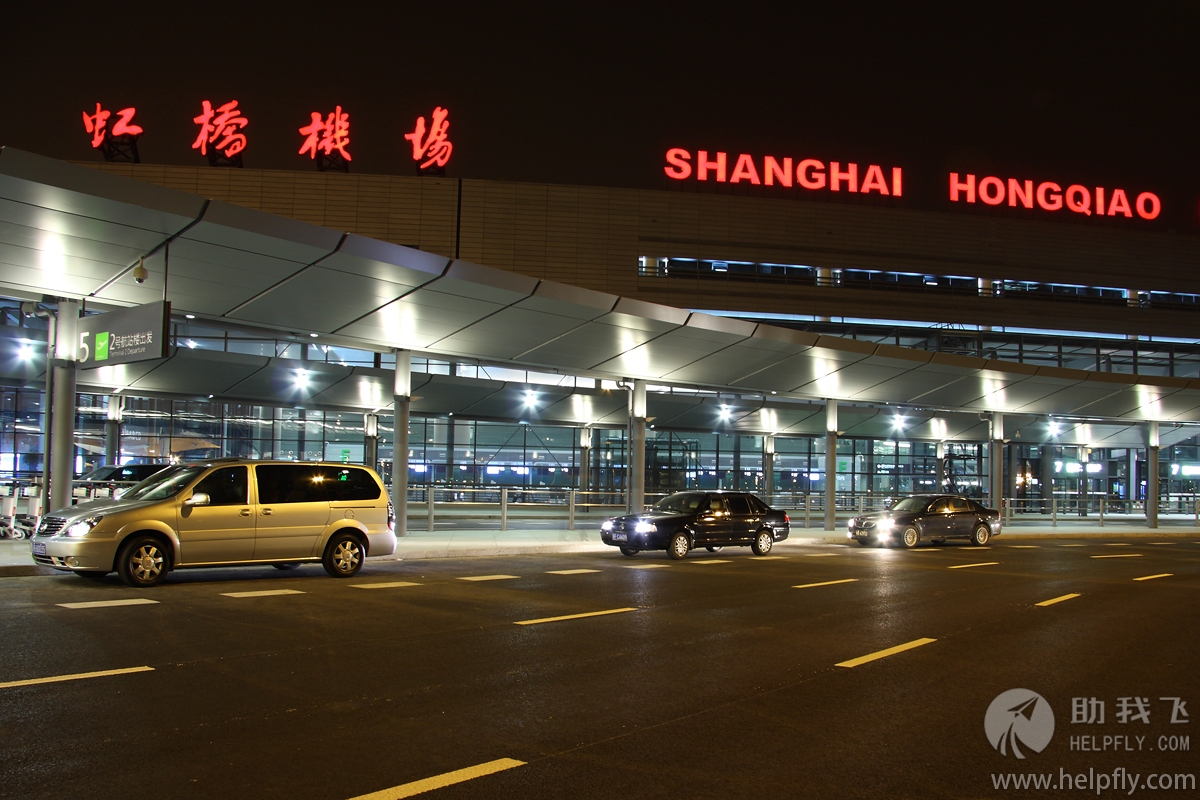 为什么偏偏是你原版视频,为啥有的航班不靠廊桥