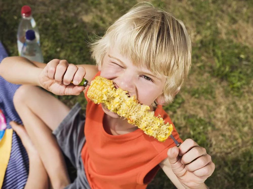 小朋友出现双排牙牙齿需要矫正吗,为什么有些小朋友是有两排牙