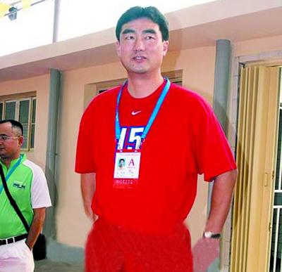 宋力刚：巴塞罗那奥运会中*旗国**手，北京亚运带领球队主场夺冠