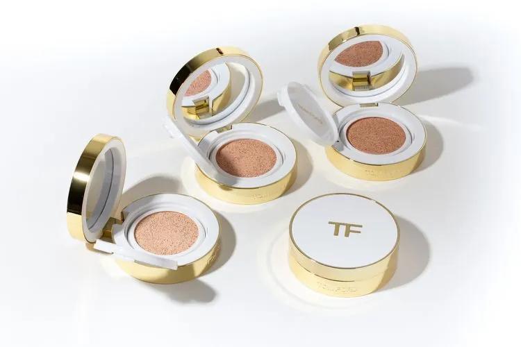 dior小羊皮气垫和ysl羽毛气垫,dior新款花秘气垫