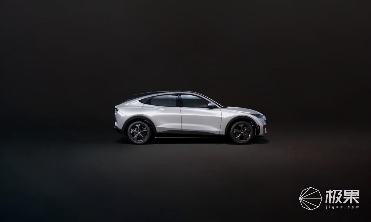 福特野马mach-e长续航降价,野马纯电mach-e售价