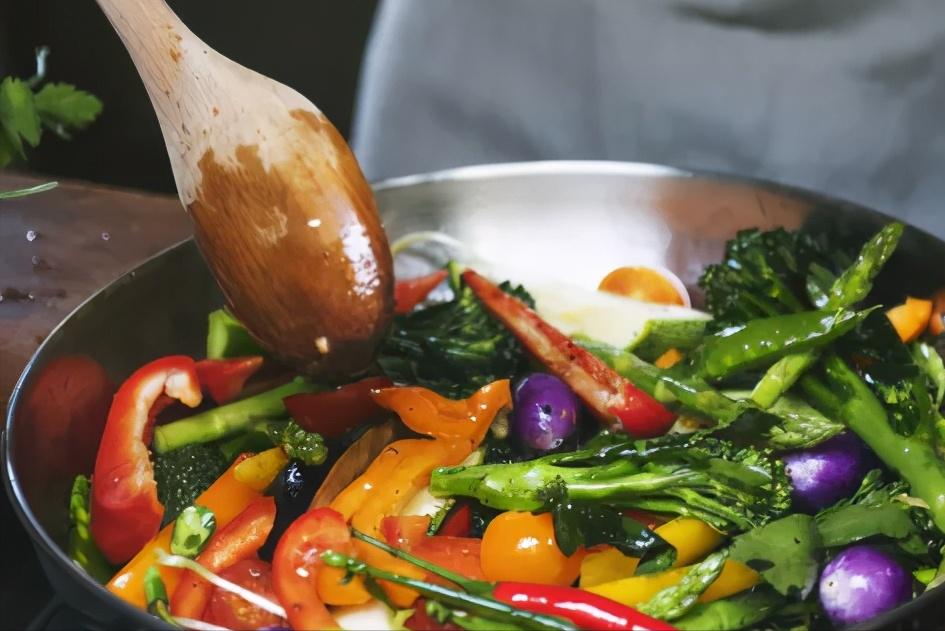 减肥期间晚餐该吃什么好,晚餐吃玉米可以减肥吗