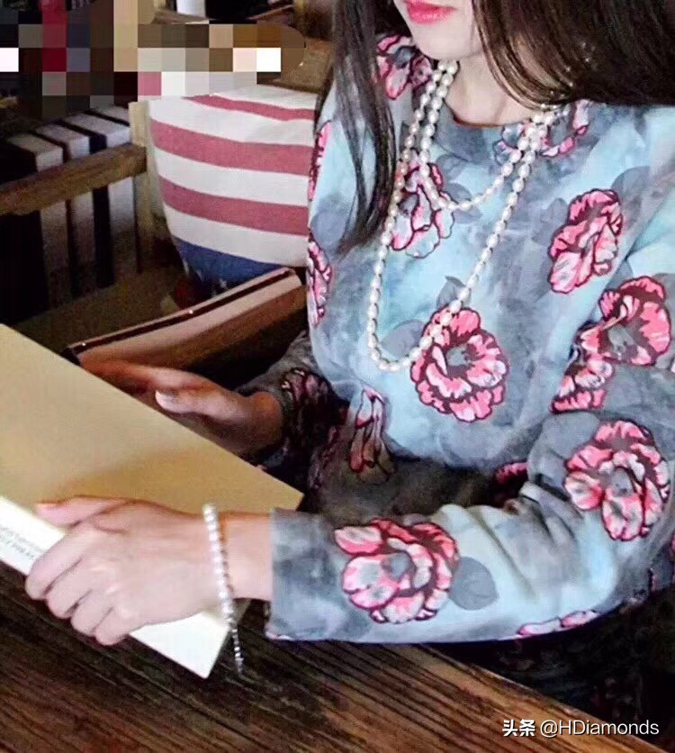 今年最火的毛衣链珍珠,2023最新款珍珠毛衣链