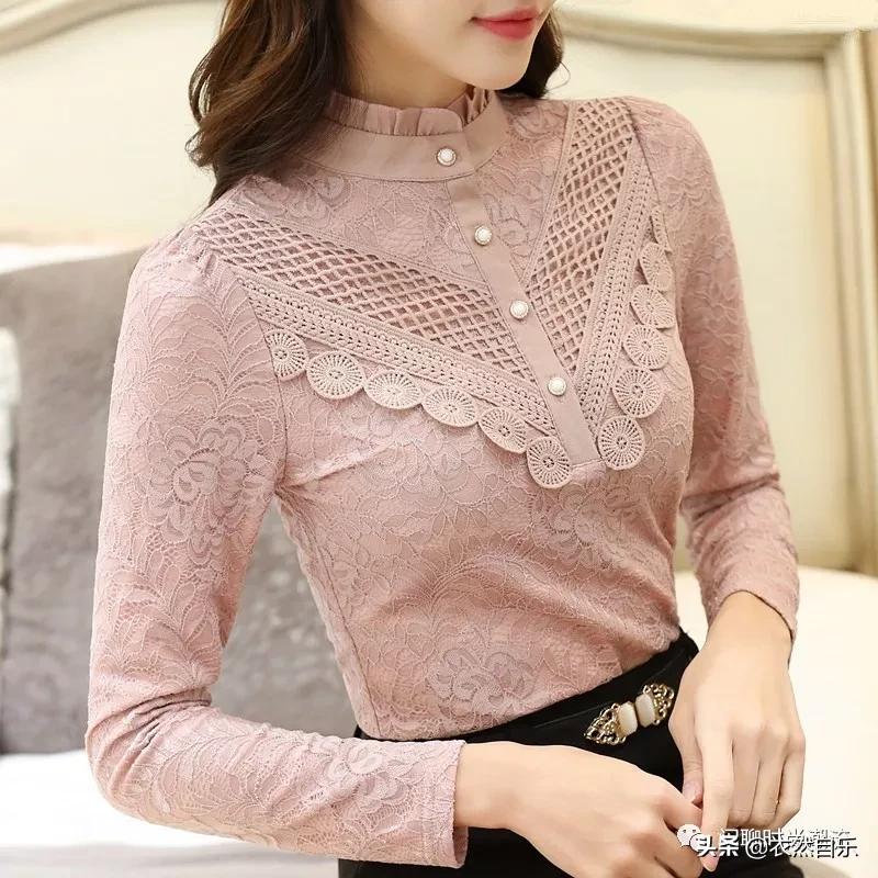 怕冷又要时尚，那就穿加绒打底衫，约会、逛街、参加聚会你是焦点